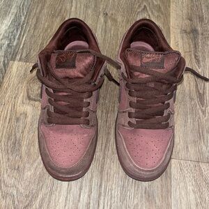 Nike Men SB Dunk Low Premium